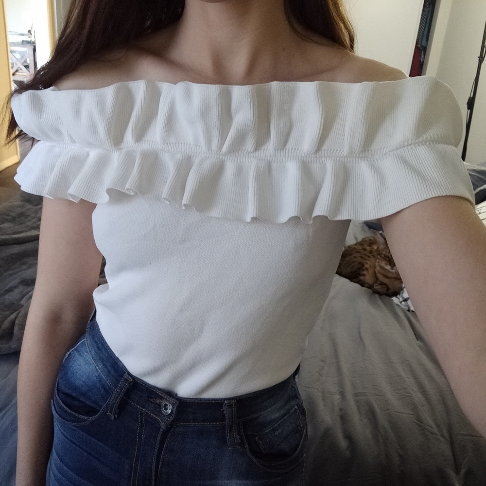 Eliza J ruffle off the shoulder top